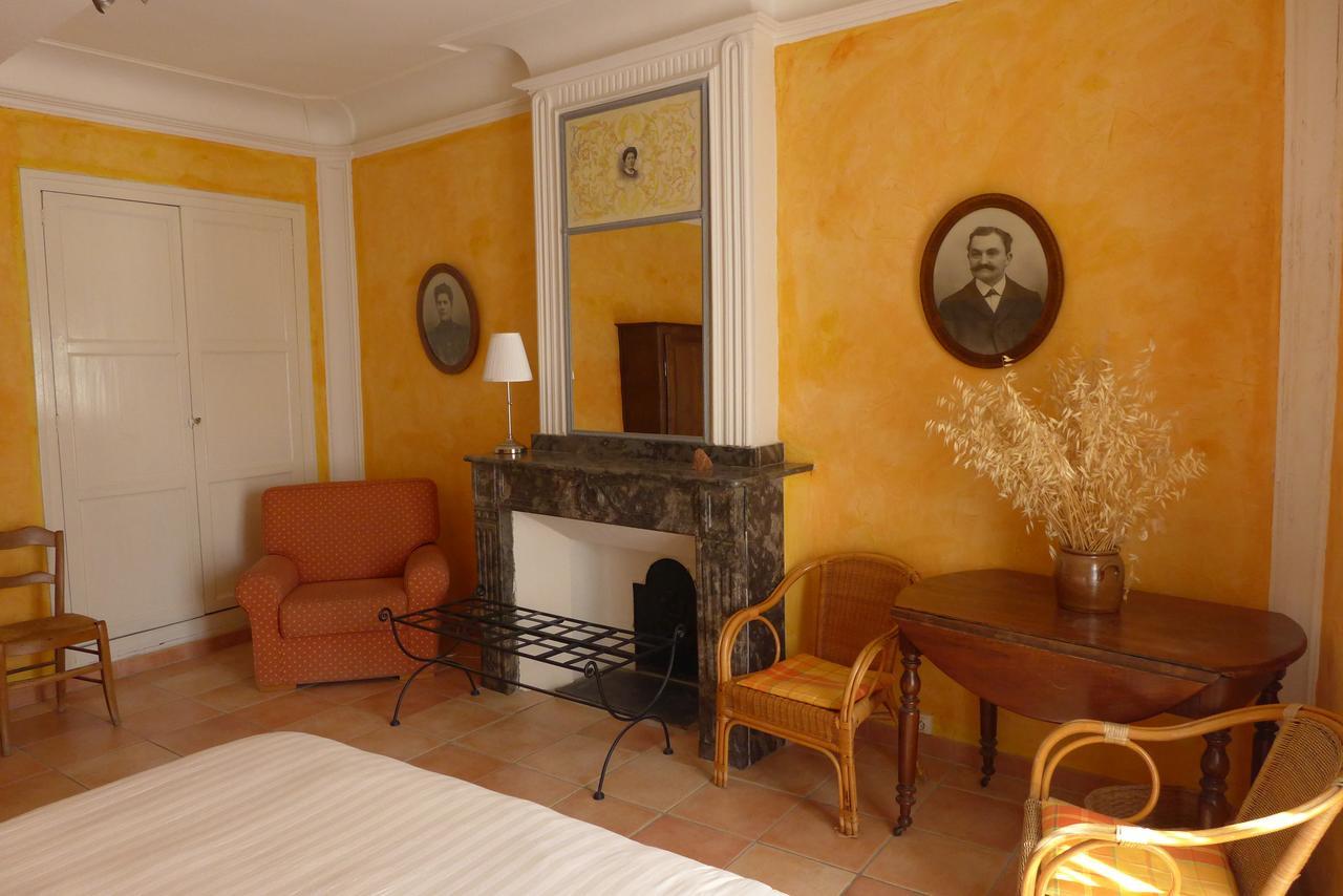 Hotel Restaurant D'Alibert Caunes-Minervois Εξωτερικό φωτογραφία